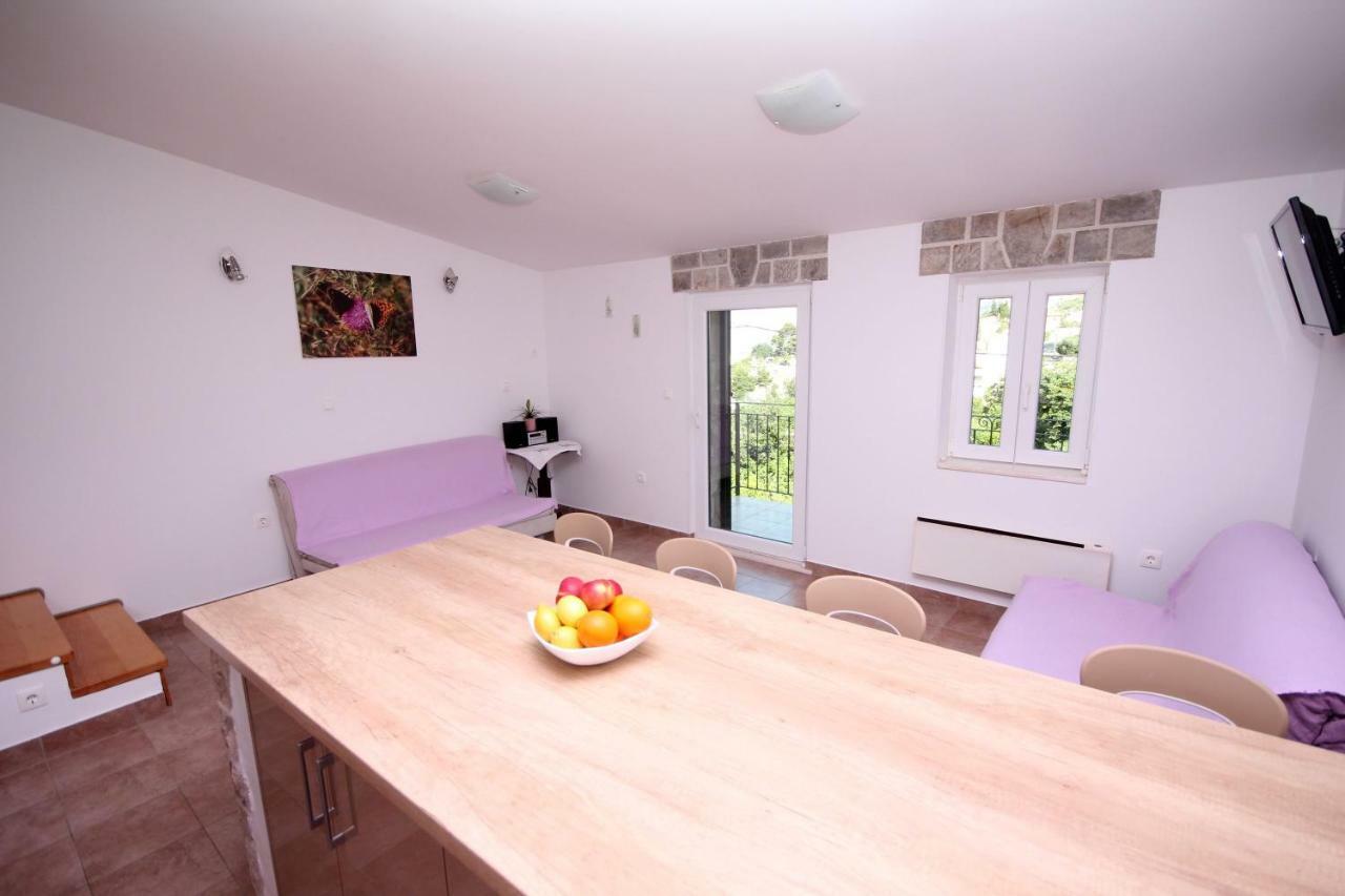 Apartmani Dalmacija เบรลา ภายนอก รูปภาพ