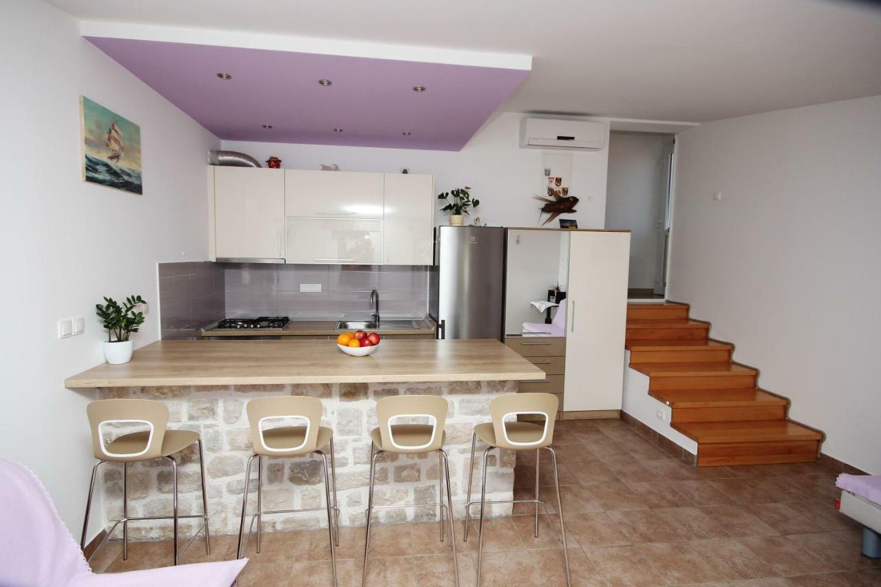 Apartmani Dalmacija เบรลา ภายนอก รูปภาพ