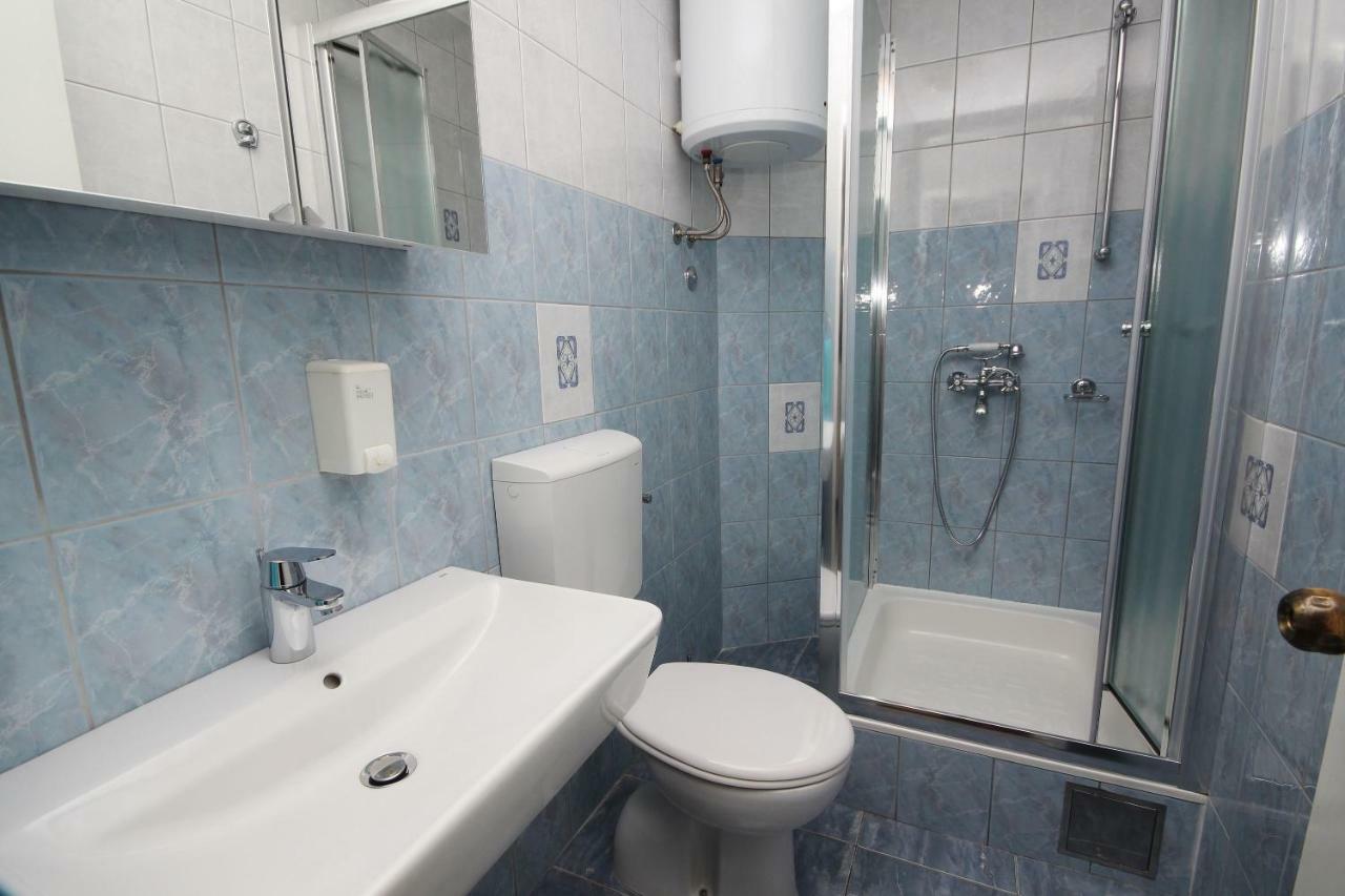 Apartmani Dalmacija เบรลา ภายนอก รูปภาพ
