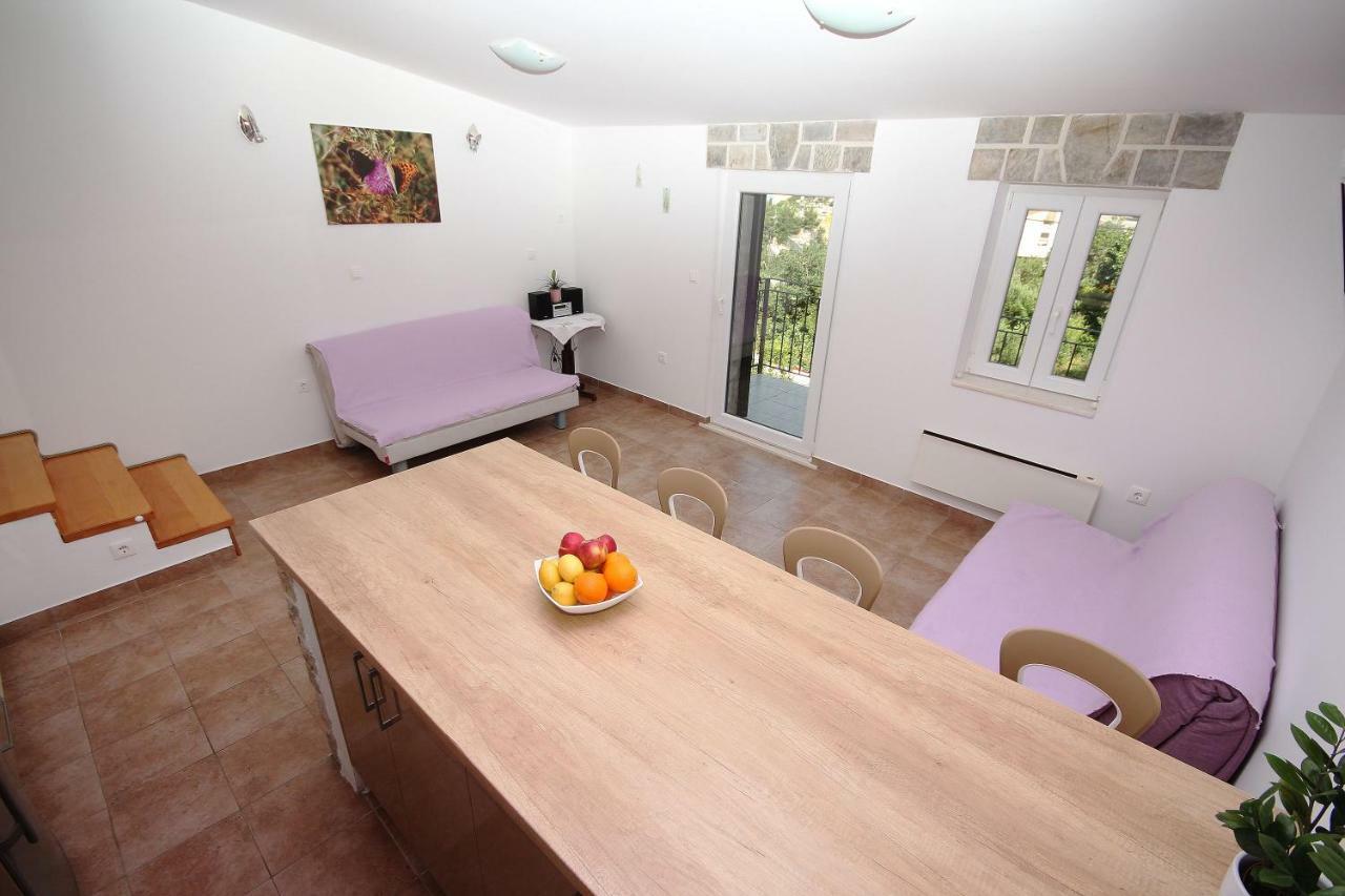 Apartmani Dalmacija เบรลา ภายนอก รูปภาพ